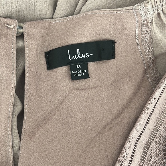 Lulu’s “Loving Arms” Faux Wrap Lace Too, Size M - Picture 10 of 10